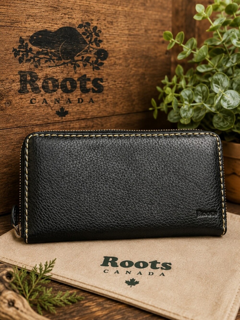 Roots Genuine Leather - Black